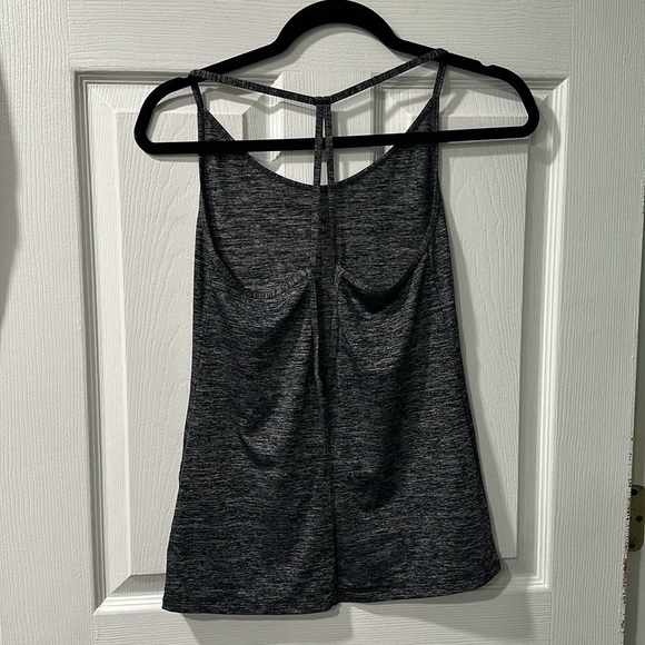 Nike tank top - Picture 2 of 3